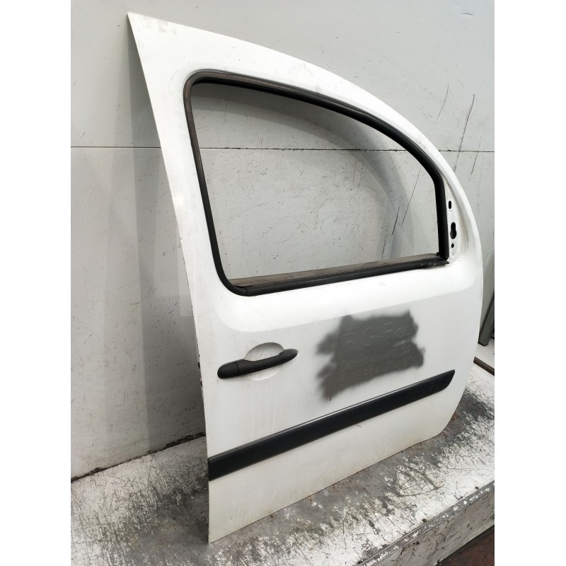 Recambio de puerta delantera derecha para renault kangoo / grand kangoo ii (kw0/1_) 1.5 dci 85 (kw0k, kw0l, kw0b) referencia OEM