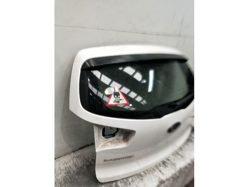 Recambio de porton trasero para kia sportage concept 4x2 referencia OEM IAM  5P 2010