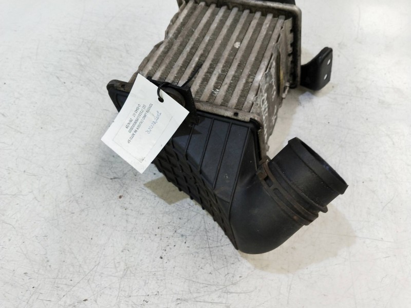 Recambio de intercooler para toyota land cruiser (j9) 3.0 turbodiesel referencia OEM IAM 1L0145805A 130020071F 