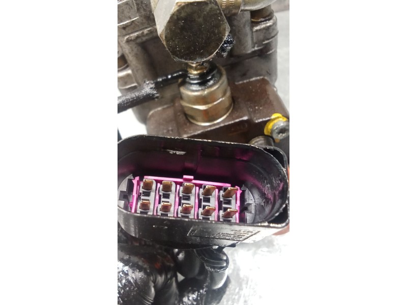 Recambio de bomba inyeccion para seat toledo i (1l2) 1.9 tdi referencia OEM IAM 0460404977 038130107D BOSCH