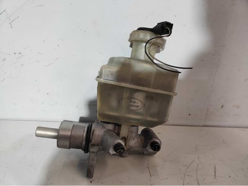 Recambio de bomba freno para land rover discovery v6 td se referencia OEM IAM   LR014528