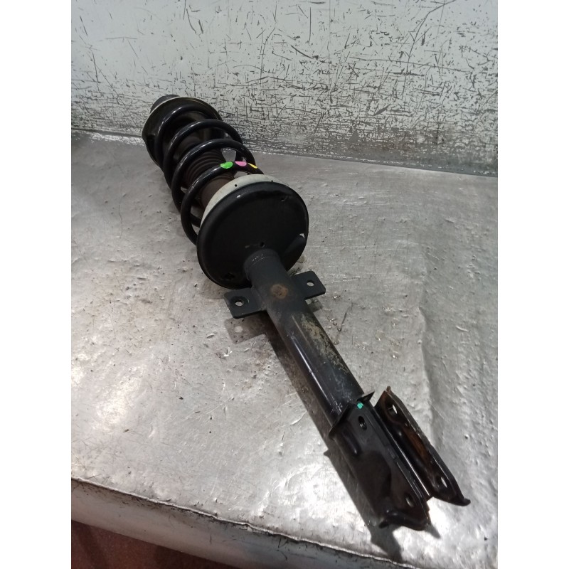 Recambio de amortiguador trasero izquierdo para dacia duster (hm_) 1.2 tce 125 4x4 (hmma) referencia OEM IAM   17