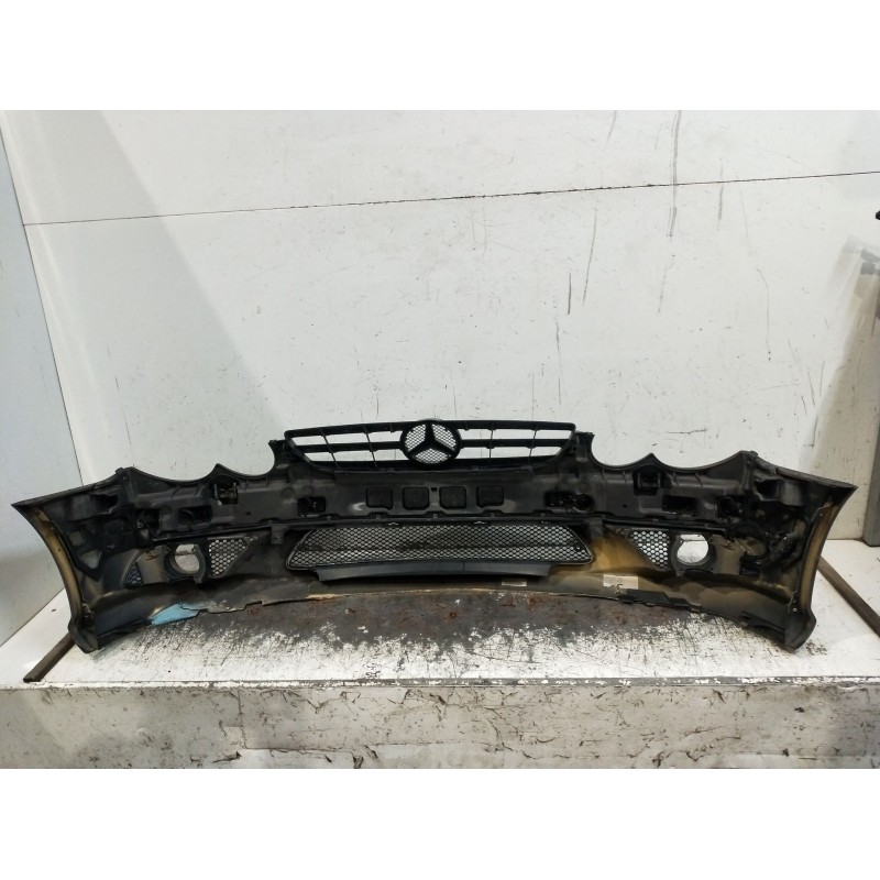 Recambio de paragolpes delantero para mercedes-benz clk (c209) clk 320 cdi (209.320) referencia OEM IAM  VER FOTOS 2002
