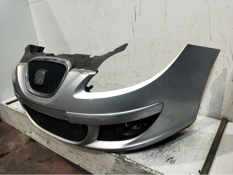Recambio de paragolpes delantero para seat altea (5p1) 2.0 tdi 16v referencia OEM IAM   2004