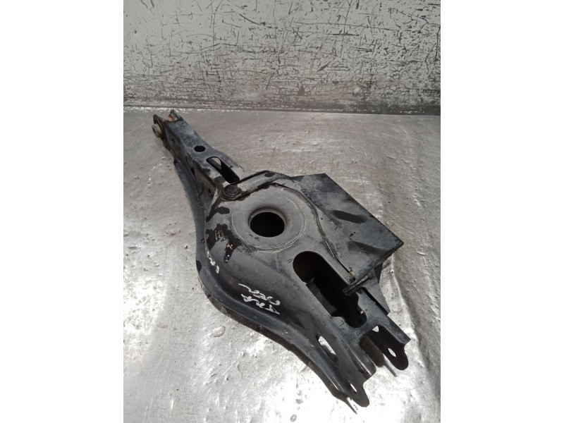 Recambio de brazo suspension inferior trasero derecho para toyota rav 4 v (_a5_, _h5_) 2.5 hybrid awd (axah54) referencia OEM IA
