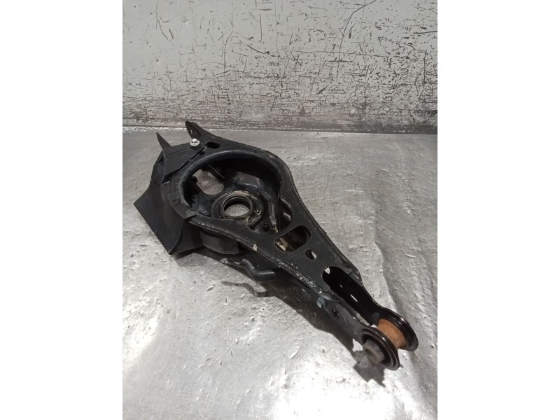 Recambio de brazo suspension inferior trasero izquierdo para toyota rav 4 v (_a5_, _h5_) 2.5 hybrid awd (axah54) referencia OEM 