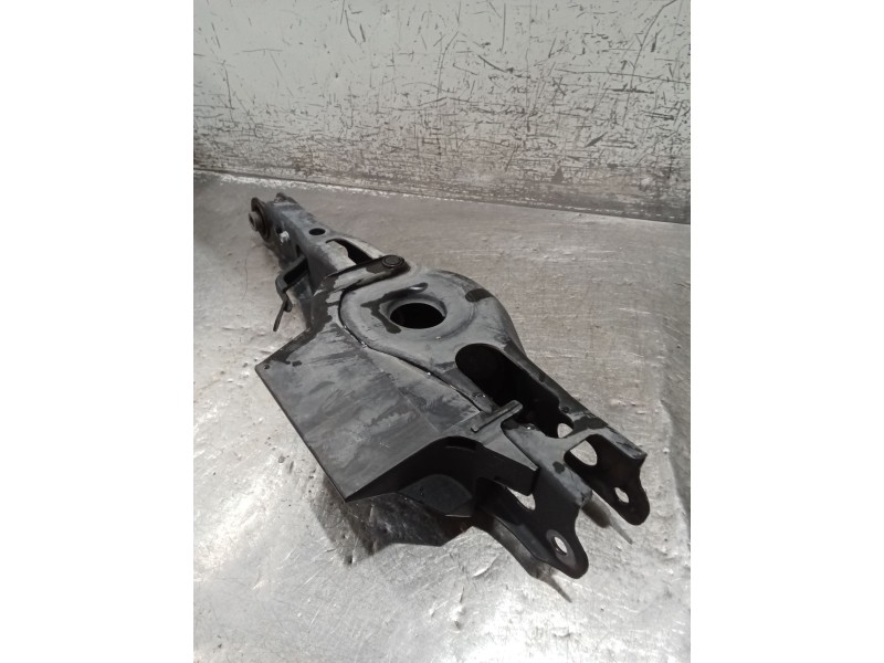 Recambio de brazo suspension inferior trasero izquierdo para toyota rav 4 v (_a5_, _h5_) 2.5 hybrid awd (axah54) referencia OEM 