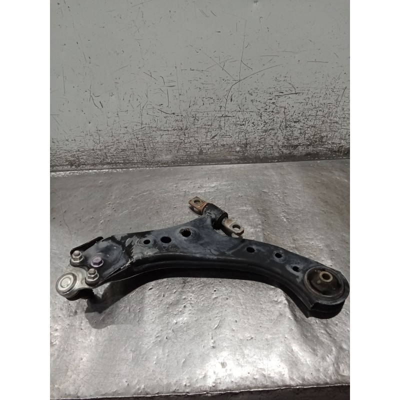 Recambio de brazo suspension inferior delantero derecho para toyota rav 4 v (_a5_, _h5_) 2.5 hybrid awd (axah54) referencia OEM 
