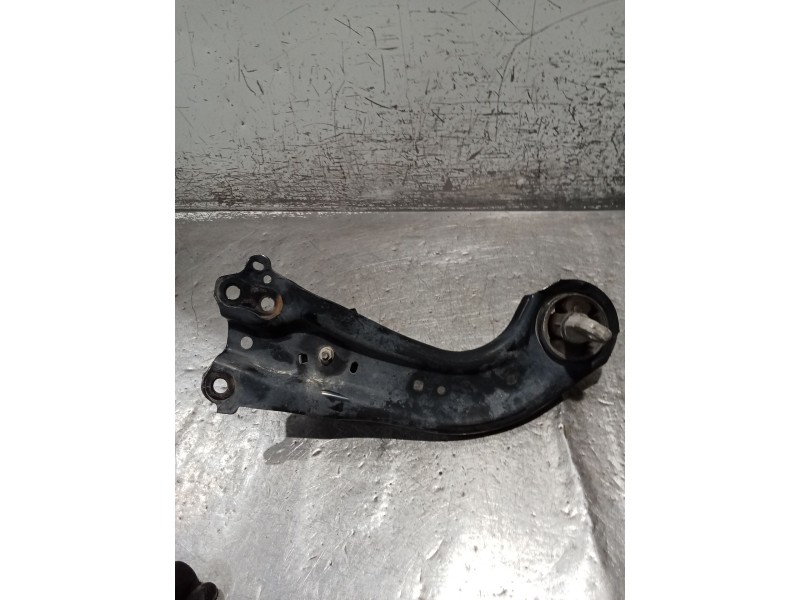 Recambio de brazo suspension inferior trasero derecho para toyota rav 4 v (_a5_, _h5_) 2.5 hybrid awd (axah54) referencia OEM IA
