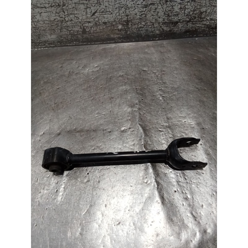 Recambio de brazo suspension inferior trasero izquierdo para toyota rav 4 v (_a5_, _h5_) 2.5 hybrid awd (axah54) referencia OEM 