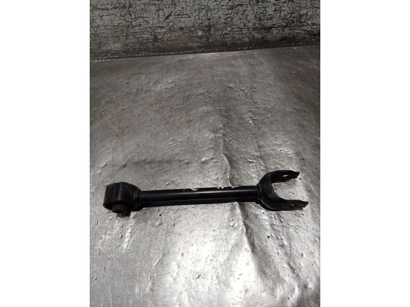Recambio de brazo suspension inferior trasero izquierdo para toyota rav 4 v (_a5_, _h5_) 2.5 hybrid awd (axah54) referencia OEM 