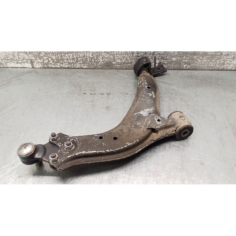Recambio de brazo suspension inferior delantero izquierdo para peugeot 306 hatchback (7a, 7c, n3, n5) 1.6 referencia OEM IAM   9