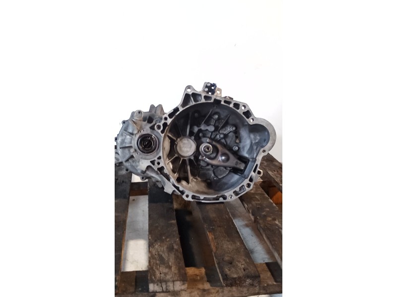Recambio de caja cambios para hyundai tucson (tl, tle) 1.6 gdi referencia OEM IAM ZG72GJ 6V 432576