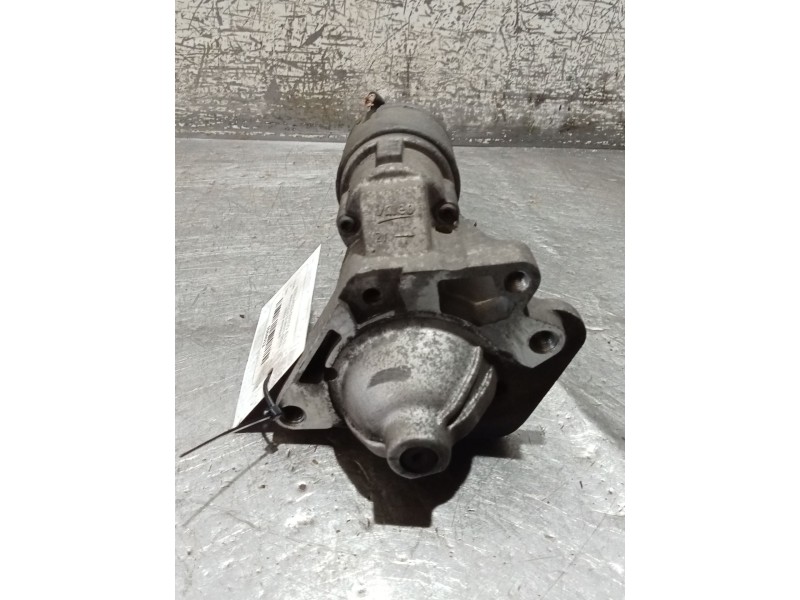 Recambio de motor arranque para renault clio iii (br0/1, cr0/1) 1.5 dci (br17, cr17) referencia OEM IAM   09