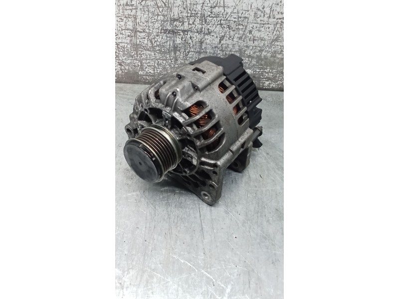 Recambio de alternador para seat ibiza iv (6j5, 6p1) 1.9 tdi referencia OEM IAM 038903023R 90A 08