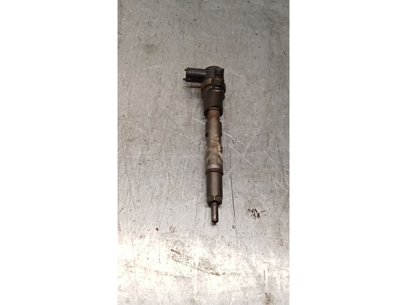 Recambio de inyector para chrysler voyager iv (rg, rs) 2.5 crd referencia OEM IAM 0445110059  BOSCH
