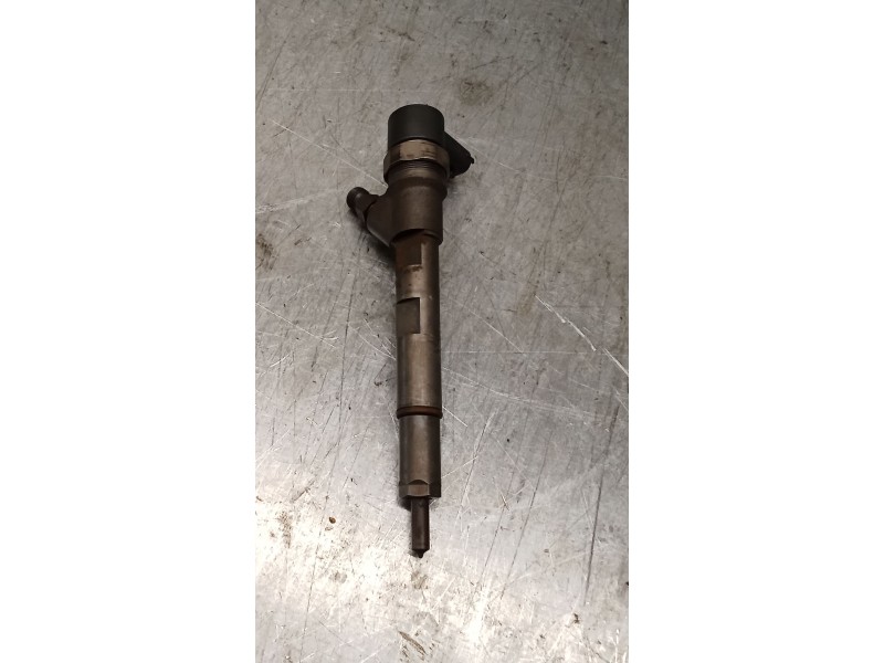 Recambio de inyector para chrysler voyager iv (rg, rs) 2.5 crd referencia OEM IAM 0445110059  BOSCH