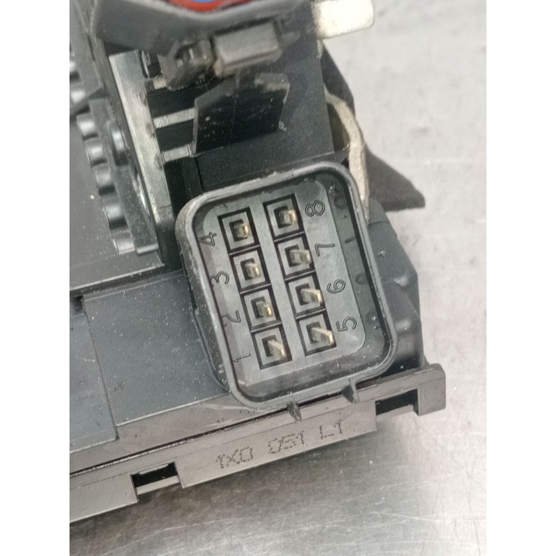 Recambio de motor cierre centralizado delantero derecho para jaguar xj 2.7 d xj6 executive referencia OEM IAM 2W93219A44CL  2005