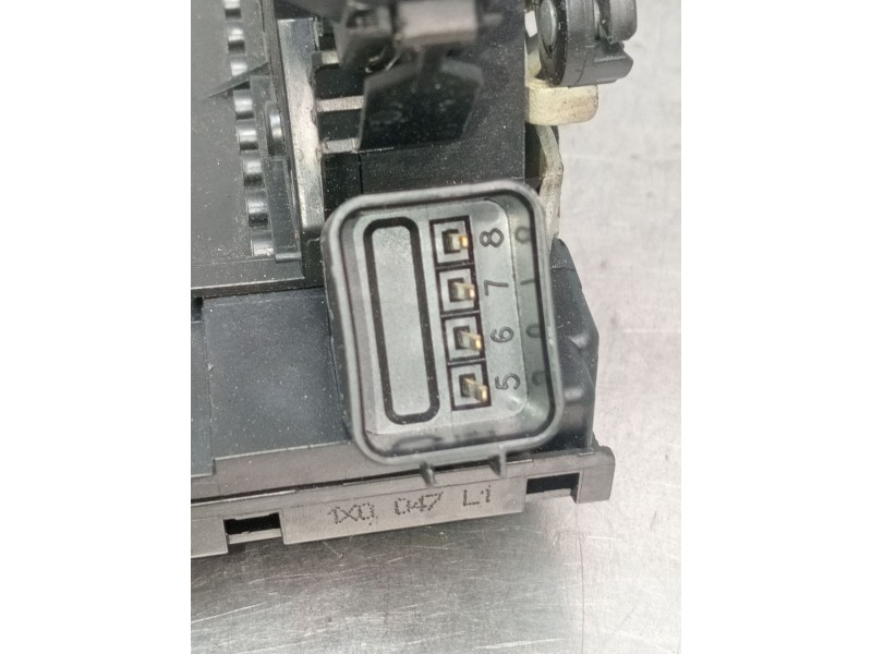 Recambio de motor cierre centralizado trasero izquierdo para jaguar xj 2.7 d xj6 executive referencia OEM IAM 2W9326555AL  2005 