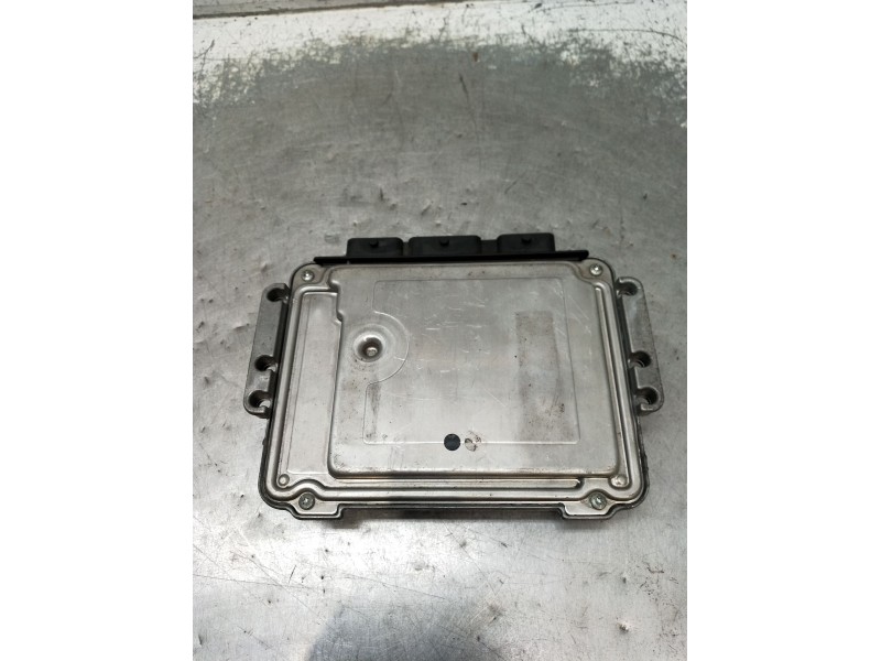 Recambio de centralita motor uce para peugeot 407 (6d_) 1.6 hdi 110 (6d9hzc, 6d9hyc) referencia OEM IAM 9653958980 9658274680 ED