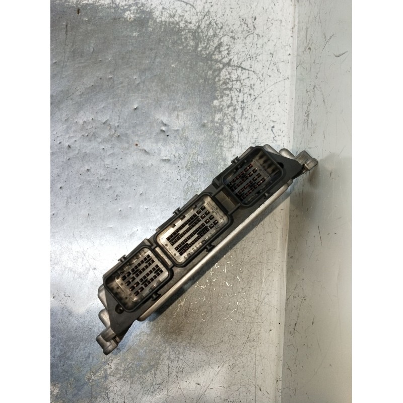 Recambio de centralita motor uce para peugeot 407 (6d_) 1.6 hdi 110 (6d9hzc, 6d9hyc) referencia OEM IAM 9653958980 9658274680 ED