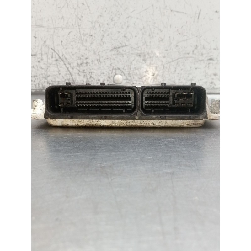 Recambio de centralita motor uce para volkswagen transporter t4 furgoneta (70a, 70h, 7da, 7dh, 70j) 2.5 tdi referencia OEM IAM 0