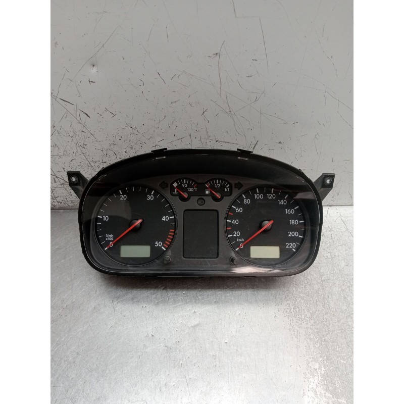 Recambio de cuadro instrumentos para volkswagen transporter t4 furgoneta (70a, 70h, 7da, 7dh, 70j) 2.5 tdi referencia OEM IAM 11