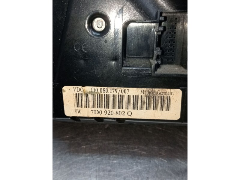 Recambio de cuadro instrumentos para volkswagen transporter t4 furgoneta (70a, 70h, 7da, 7dh, 70j) 2.5 tdi referencia OEM IAM 11