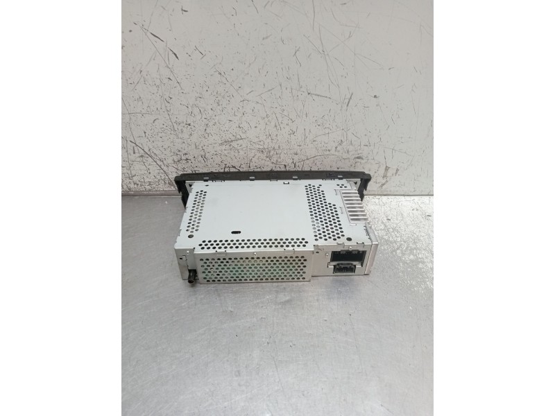 Recambio de sistema audio / radio cd para jaguar xj 2.7 d xj6 executive referencia OEM IAM 2W9318K876BL  2005