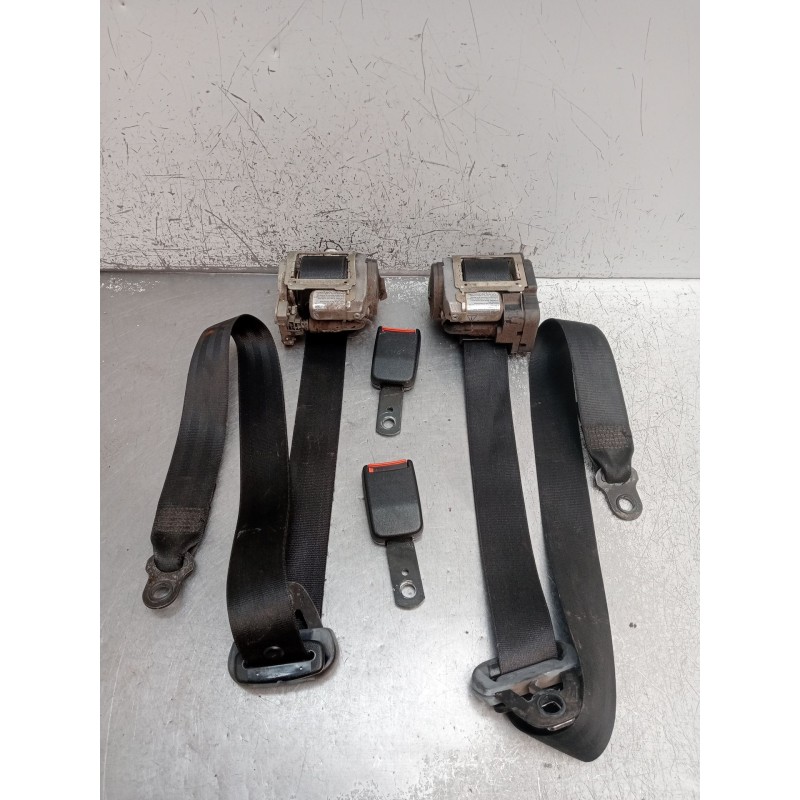 Recambio de juego cinturones delantero para volkswagen transporter t4 furgoneta (70a, 70h, 7da, 7dh, 70j) 2.5 tdi referencia OEM