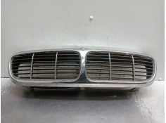 Recambio de rejilla delantera para jaguar xj 2.7 d xj6 executive referencia OEM IAM   2005