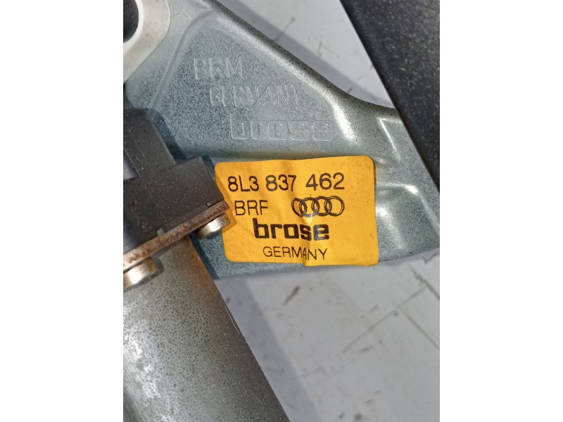 Recambio de elevalunas delantero derecho para audi a3 (8l1) 1.9 tdi referencia OEM IAM 8L3837462  2000 3P