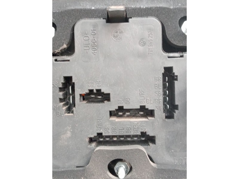 Recambio de piloto trasero derecho para volkswagen transporter t4 furgoneta (70a, 70h, 7da, 7dh, 70j) 2.5 tdi referencia OEM IAM