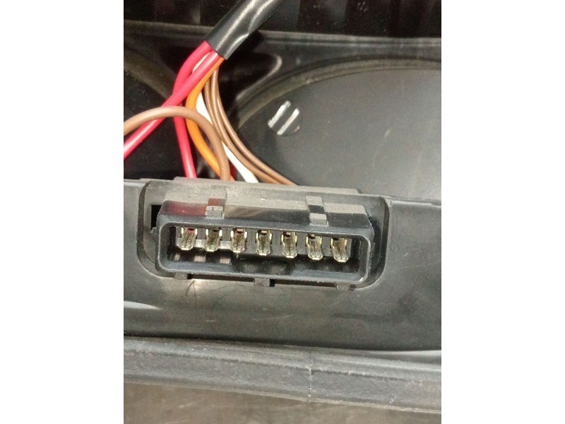 Recambio de piloto trasero izquierdo para jaguar xj 2.7 d xj6 executive referencia OEM IAM 2W3313405EG  2005