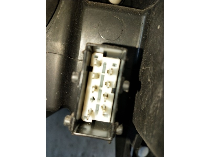 Recambio de faro derecho para peugeot 407 (6d_) 1.6 hdi 110 (6d9hzc, 6d9hyc) referencia OEM IAM 9660235980 0301213202 2004