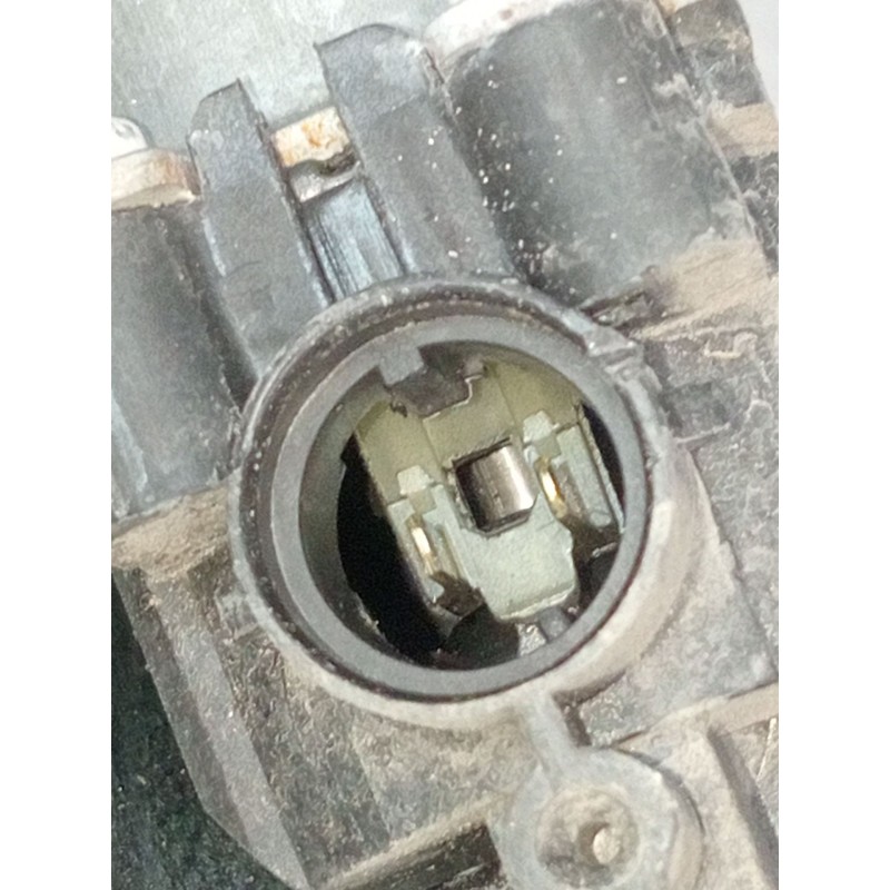 Recambio de elevalunas delantero izquierdo para renault clio iii (br0/1, cr0/1) 1.5 dci (br17, cr17) referencia OEM IAM 400860F 