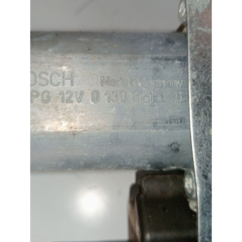 Recambio de elevalunas trasero derecho para jaguar xj 2.7 d xj6 executive referencia OEM IAM 0130821946  2005 4P