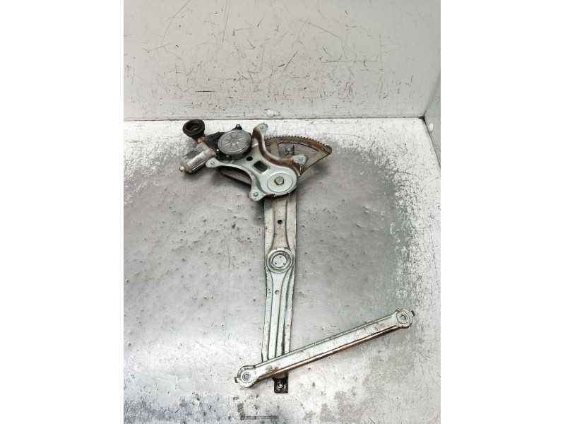 Recambio de elevalunas delantero izquierdo para toyota hilux vii pick-up (_n1_, _n2_, _n3_) 2.5 d-4d (kun15, kun35) referencia O