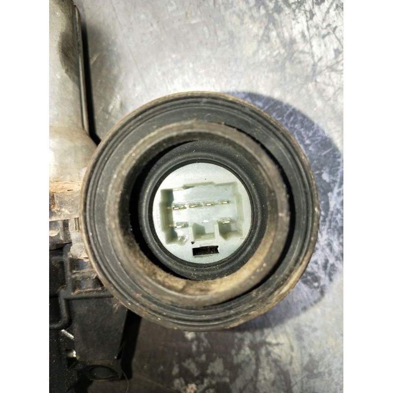 Recambio de elevalunas delantero izquierdo para toyota hilux vii pick-up (_n1_, _n2_, _n3_) 2.5 d-4d (kun15, kun35) referencia O