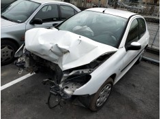 peugeot 206 berlina del año 2004