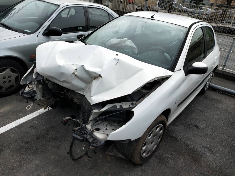 peugeot 206 berlina del año 2004 peugeot 206 berlina del año 2004