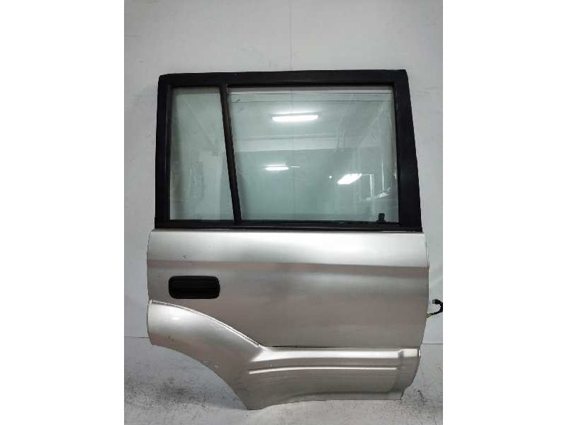 Recambio de puerta trasera derecha para toyota land cruiser (j9) 3.0 turbodiesel referencia OEM IAM   