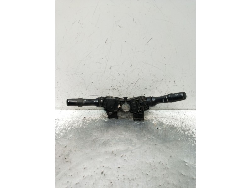 Recambio de mando luces para toyota hilux vii pick-up (_n1_, _n2_, _n3_) 2.5 d-4d (kun15, kun35) referencia OEM IAM   2010