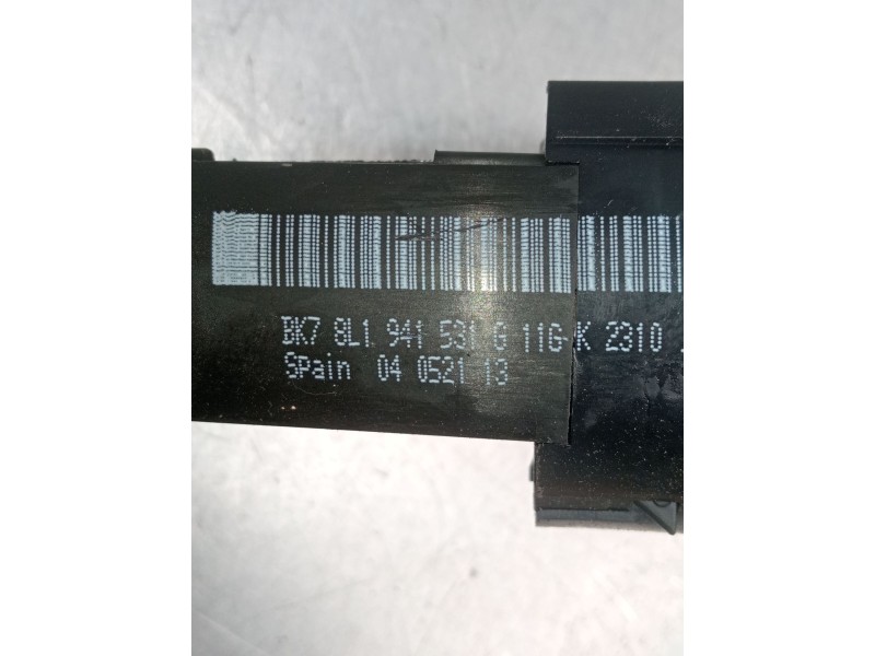 Recambio de mando luces para audi a3 (8l1) 1.9 tdi referencia OEM IAM 8L1941531G 04052113 2000
