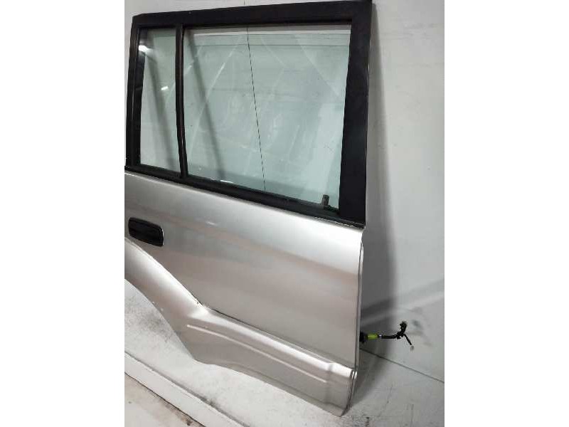 Recambio de puerta trasera derecha para toyota land cruiser (j9) 3.0 turbodiesel referencia OEM IAM   