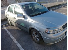 opel astra g berlina del año 1999