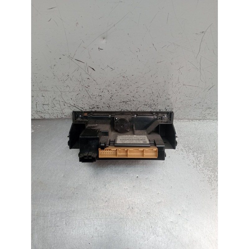 Recambio de mando calefaccion / aire acondicionado para audi a3 (8l1) 1.9 tdi referencia OEM IAM 8L0820043H 5HB00818400 2000