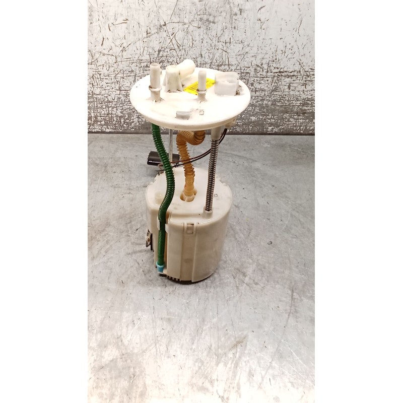 Recambio de bomba combustible para kia sportage concept 4x2 referencia OEM IAM 311102Y230 1002880459 10