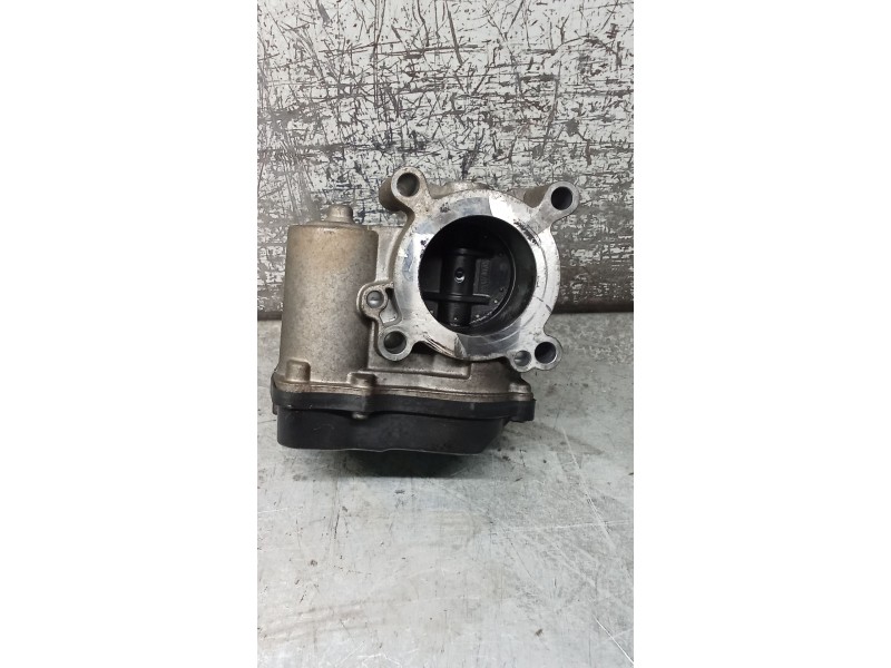 Recambio de caja mariposa para seat ibiza iii (6l1) 1.4 16v referencia OEM IAM 03C133062B A2C53030790 02