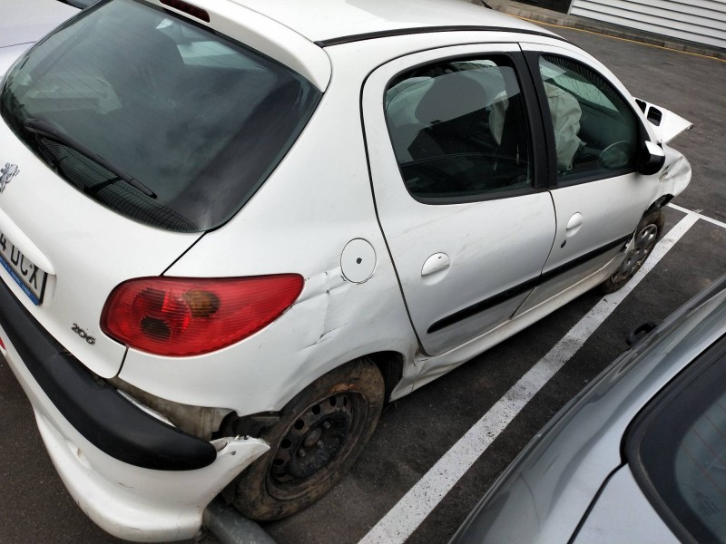 peugeot 206 berlina del año 2004 peugeot 206 berlina del año 2004